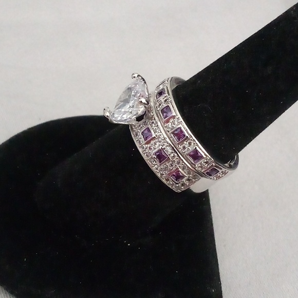 Super cute set of topaz and amethyst friend ship rings Size 6.5 - Picture 3 of 6